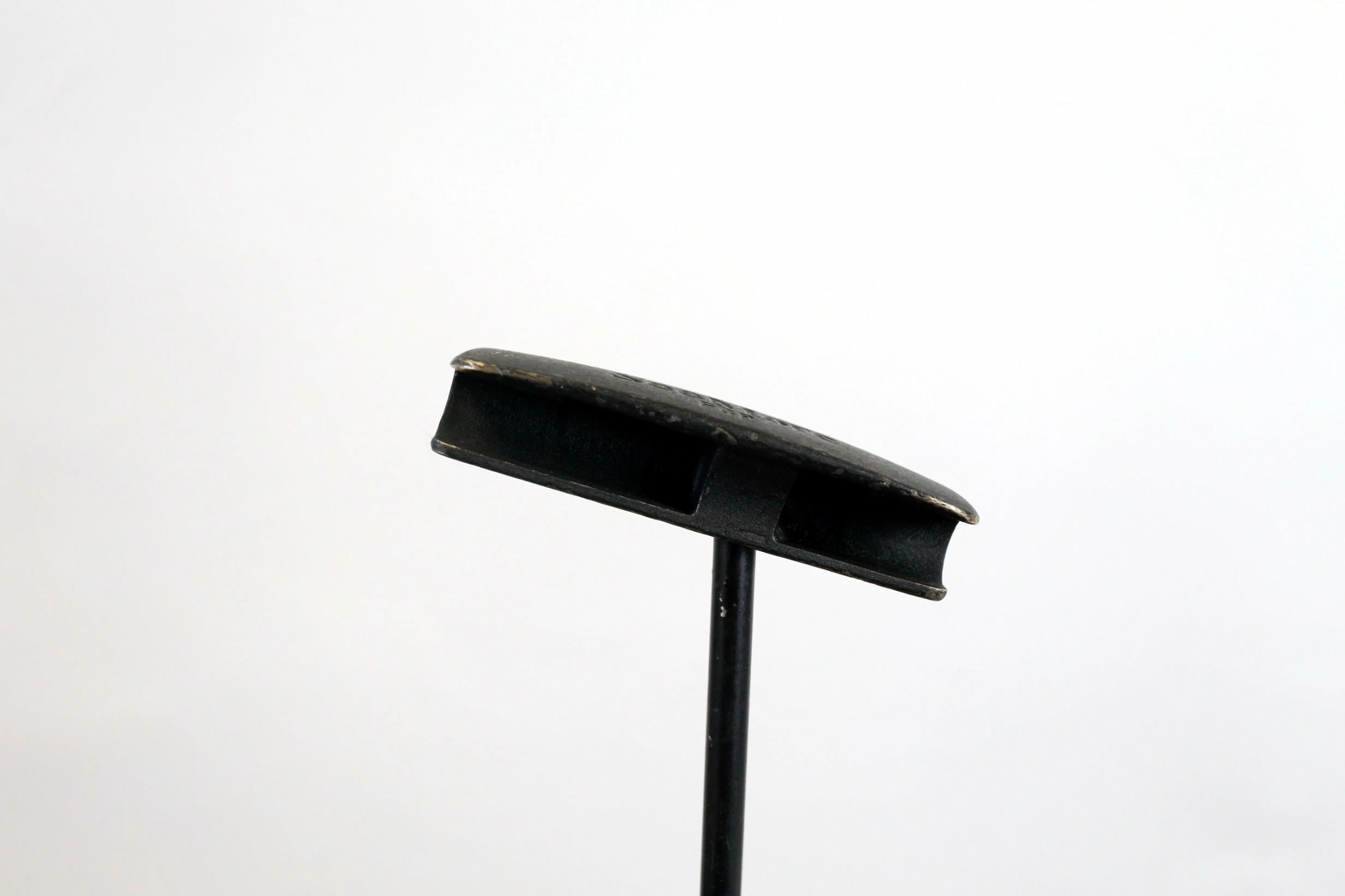 See More FGP Original Putter 33 In RH Stock Shaft SeeMore Pistol Grip - Image 3