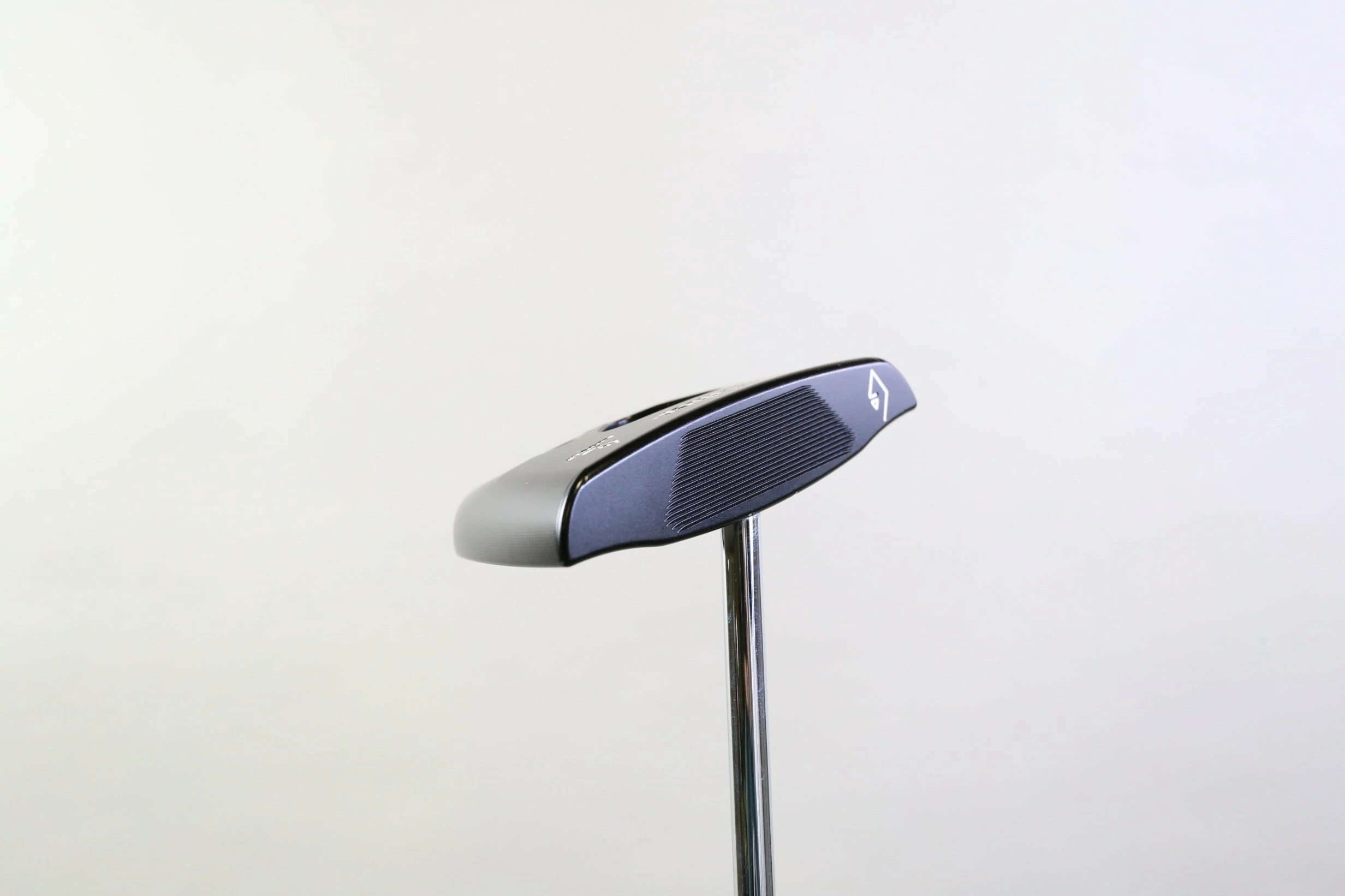 Argolf Uther Mallet Putter RH 35.25 In Steel Shaft - Image 3
