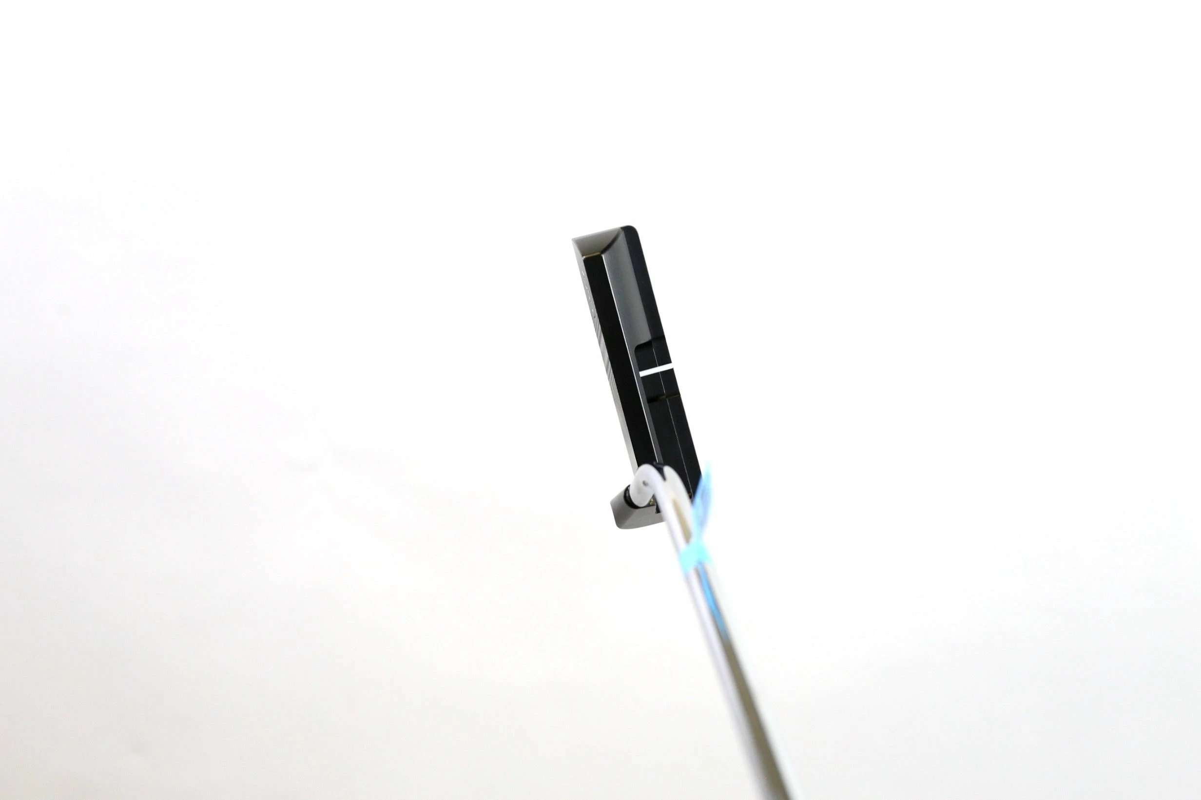 Axis1 Tour-B Putter Right Handed 35 In Axis Steel Shaft - Image 7