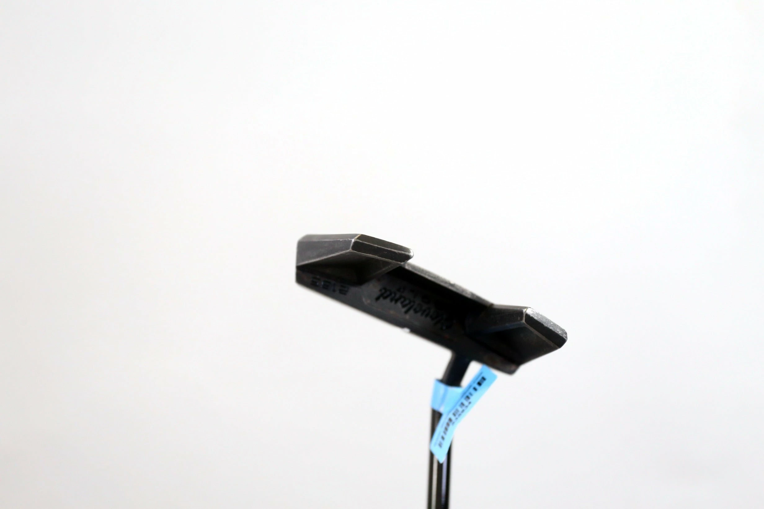 Cleveland Frontline Elevado Plumber's Neck Putter RH 35 In Cleveland Steel Shaft - Image 4