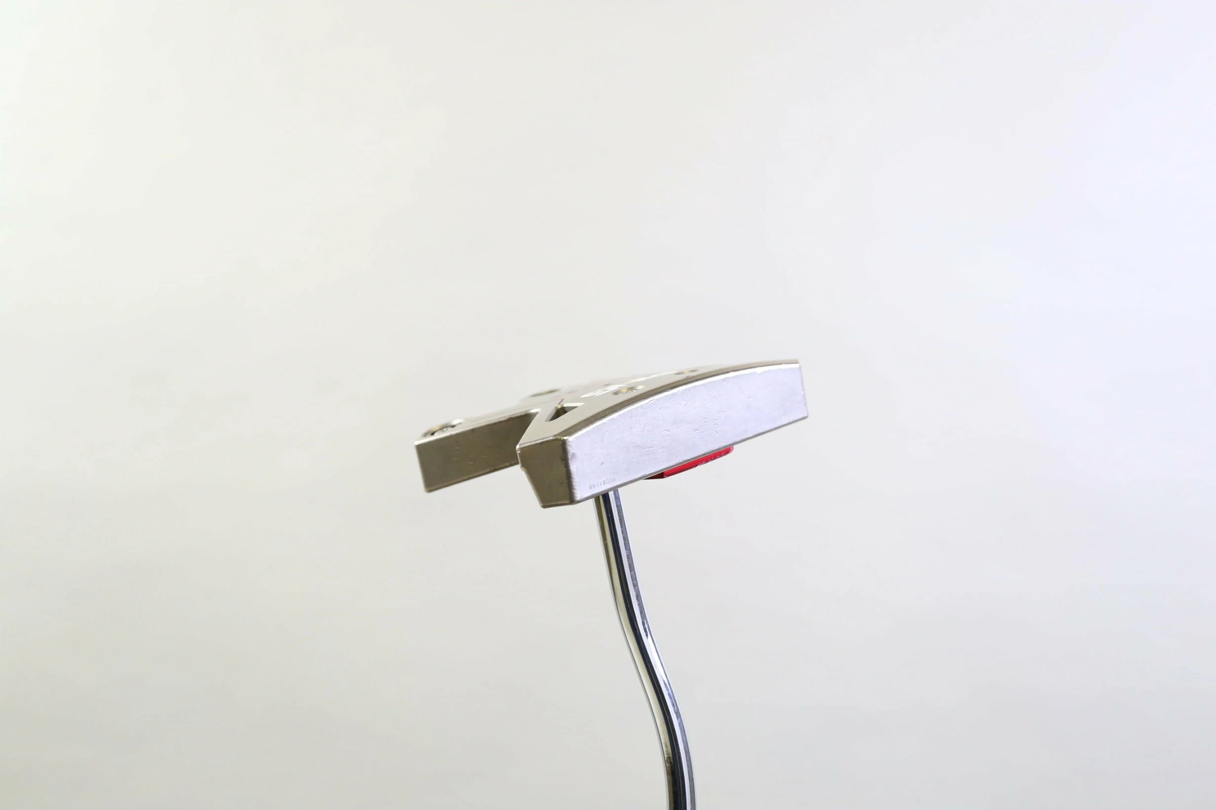 Ping Sydney Putter RH 34.5 In Steel Shaft SuperStroke Grip - Image 3