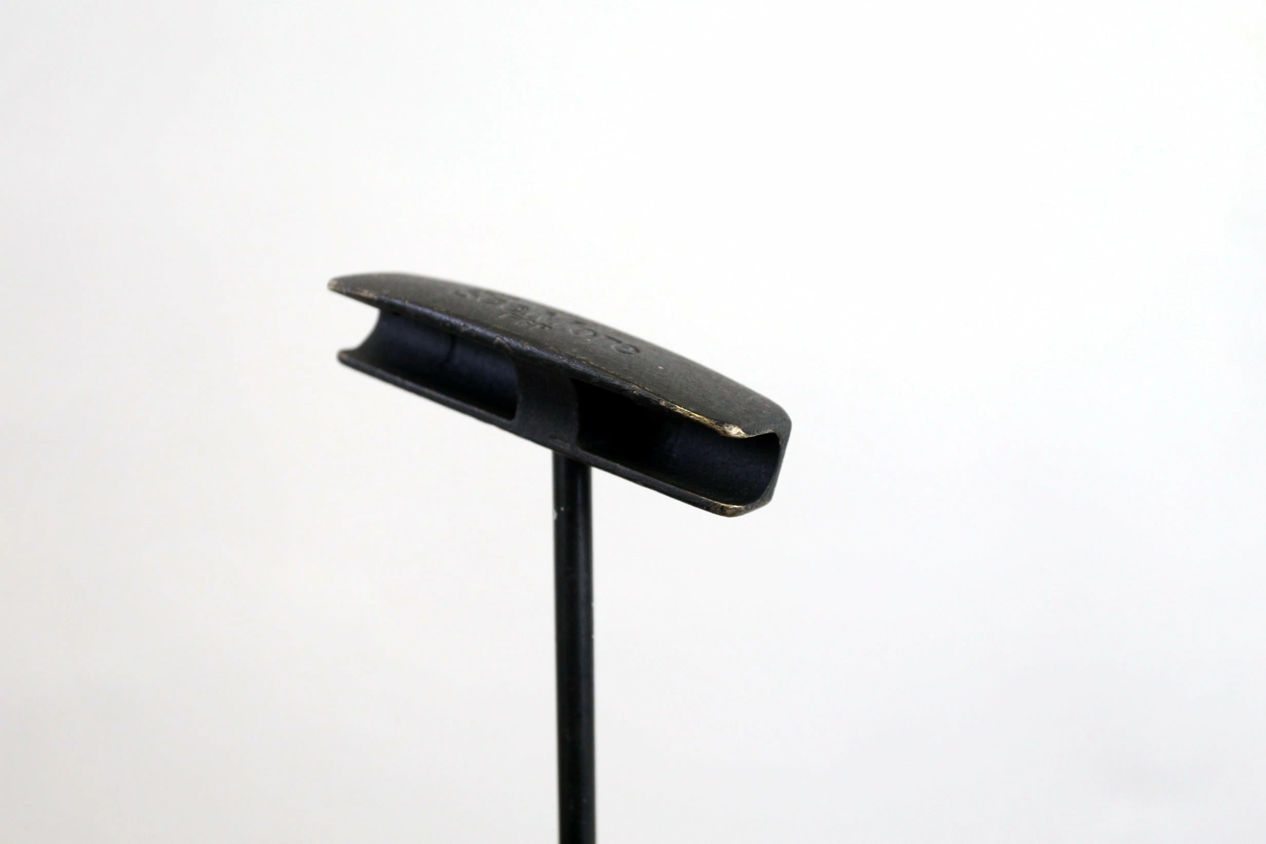 See More FGP Original Putter 33 In RH Stock Shaft SeeMore Pistol Grip - Image 2