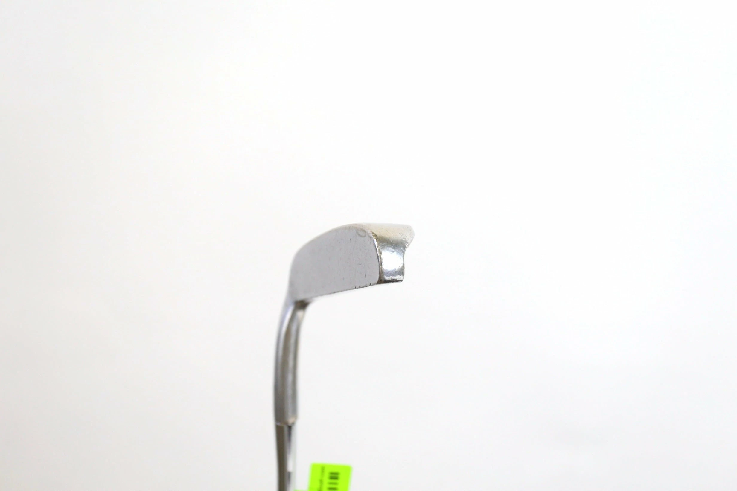 Wilson 8802 Putter RH 35 In Steel Shaft Tiger Shark Midsize Pistol Paddle Grip - Image 5