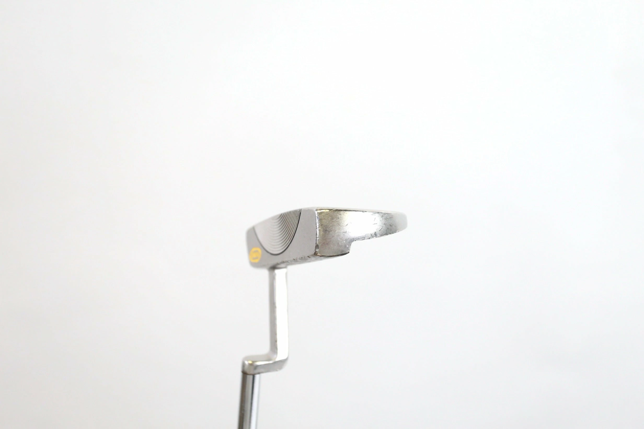 Yes! Penny Putter RH 35 In C-Groove Steel Shaft SuperStroke Grip - Image 5