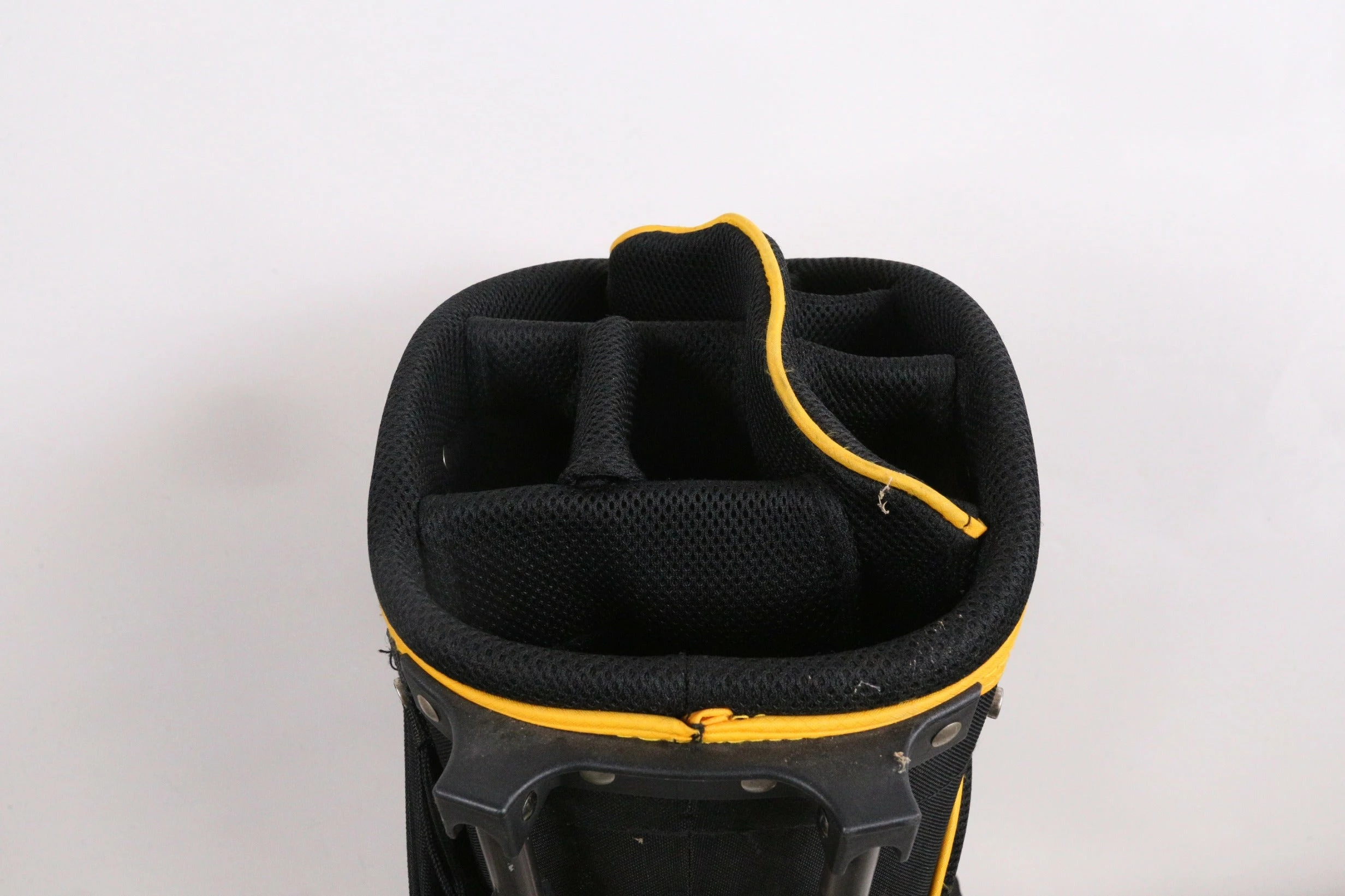 Walter Hagen Stand Golf Bag 8 Dividers 4 Pockets Shoulder Strap - Image 7