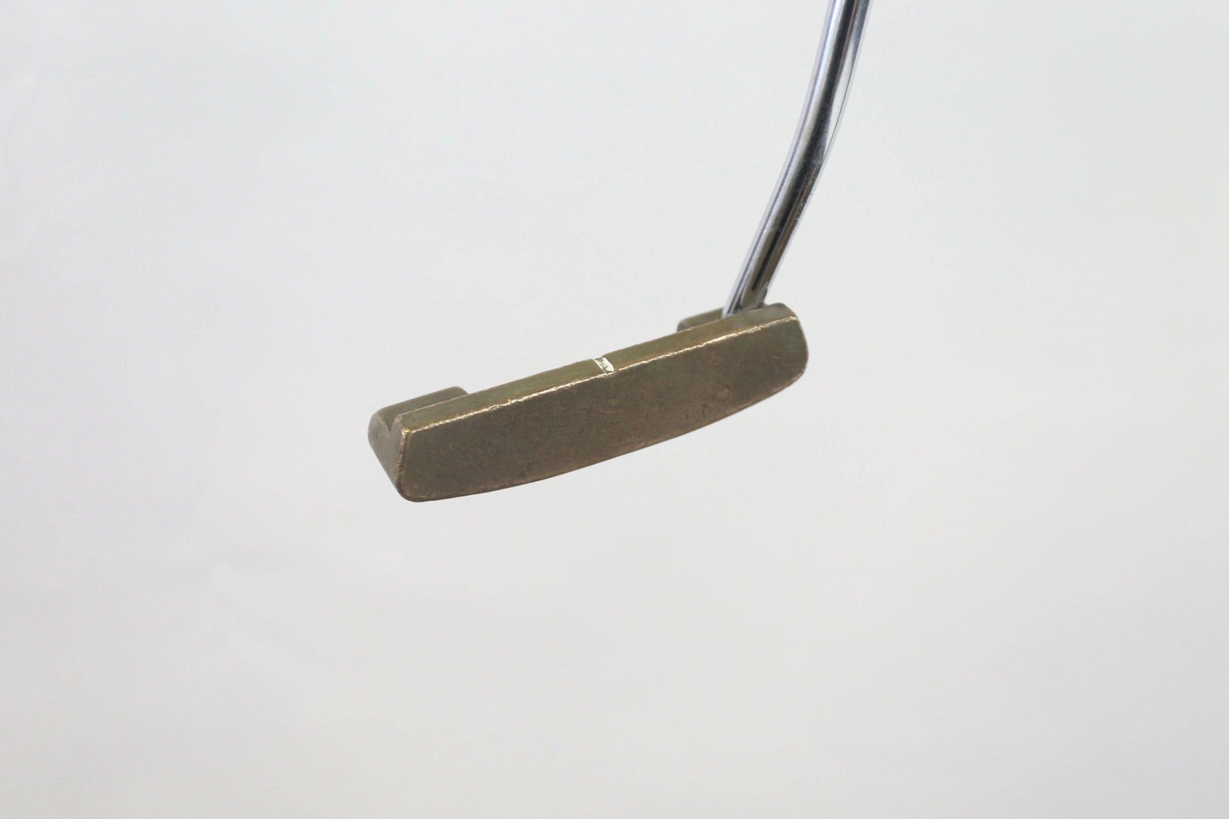 Ping Cushin Putter RH 34.5 In Ping Shaft & Grip - Image 2