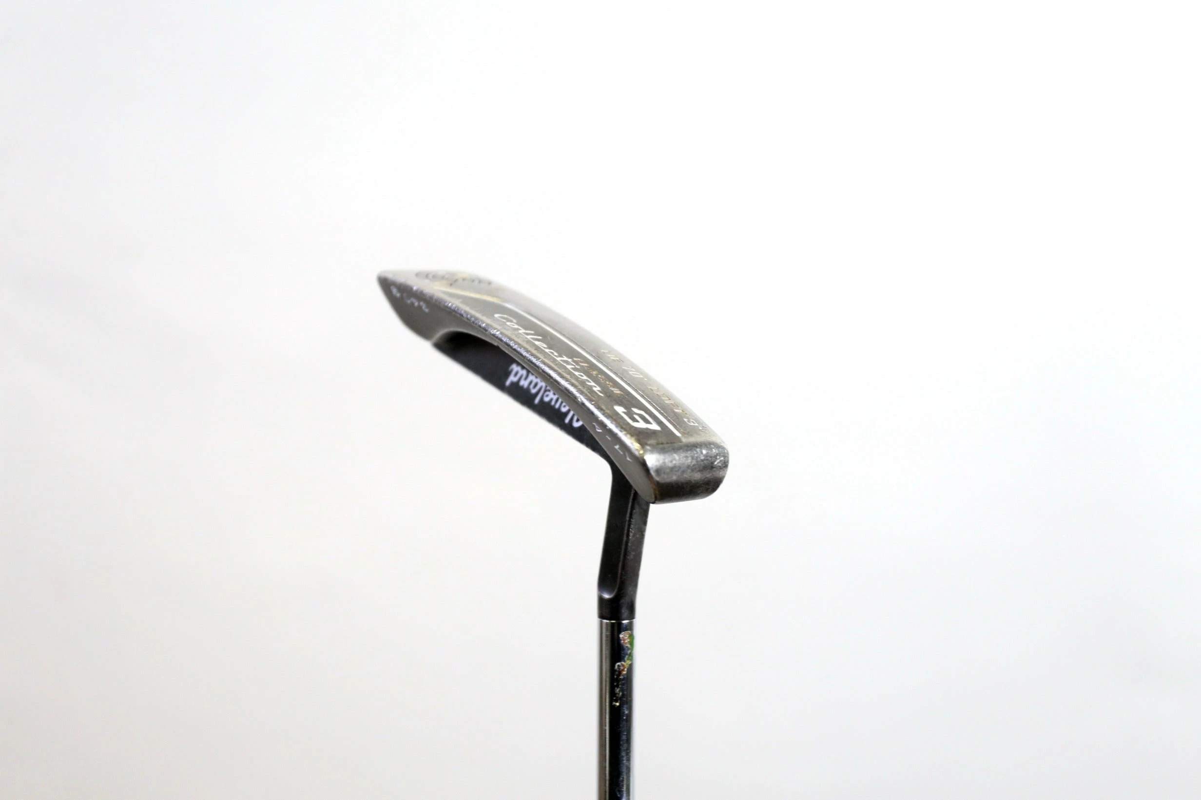 Cleveland Classic Collection 17-4 3.0 Putter RH 35 In SuperStroke US 1.0 Grip - Image 2